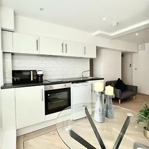 The Snook, The Kove, Apartment